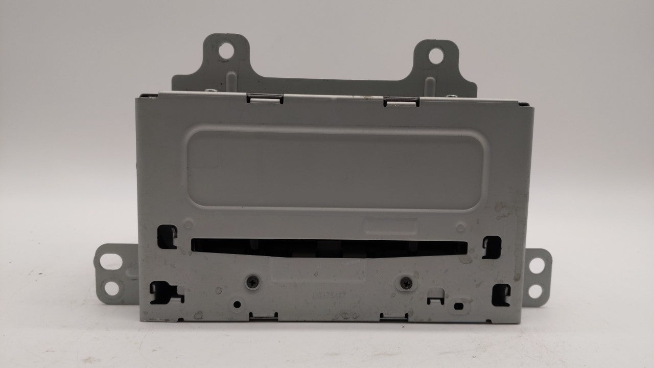 2012 Chevrolet Cruze Radio AM FM Cd Player Receiver Replacement P/N:95914367 22870782, 22815634 Fits OEM Used Auto Parts - O