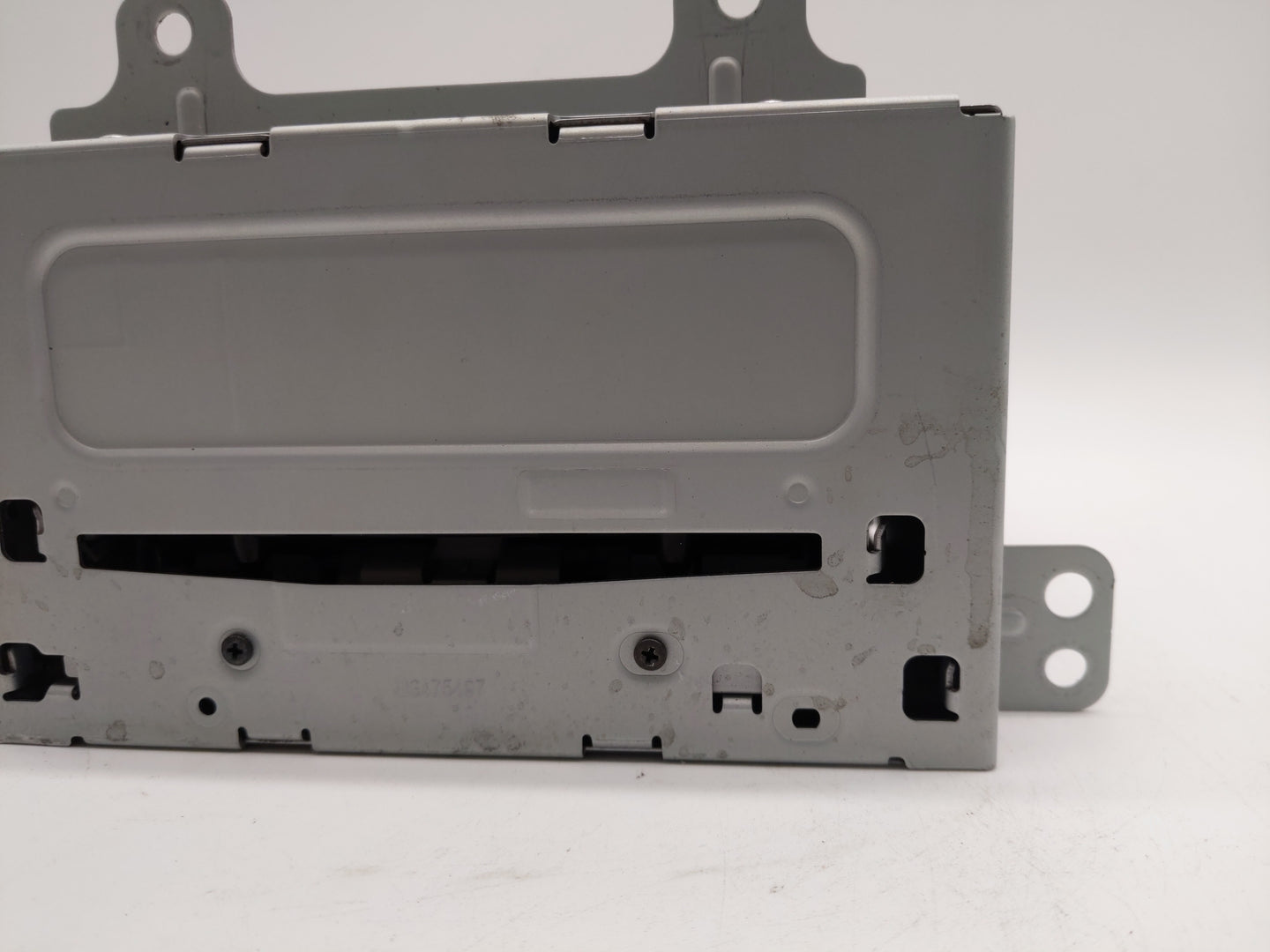 2012 Chevrolet Cruze Radio AM FM Cd Player Receiver Replacement P/N:95914367 22870782, 22815634 Fits OEM Used Auto Parts - O