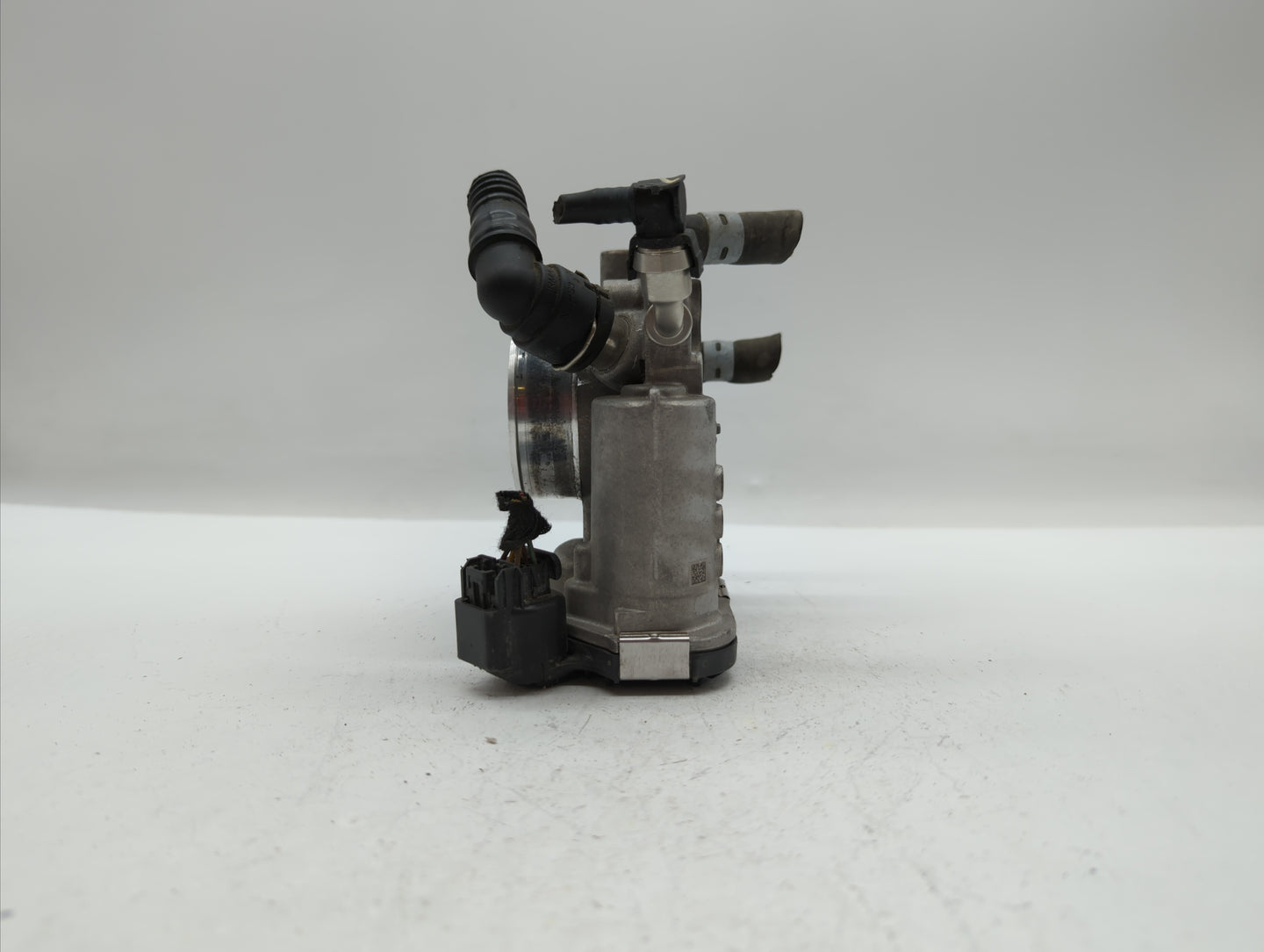 2011-2016 Chevrolet Cruze Throttle Body P/N:55577375 55561495 Fits Fits 2009 2010 2011 2012 2013 2014 2015 2016 2017 2018 OE
