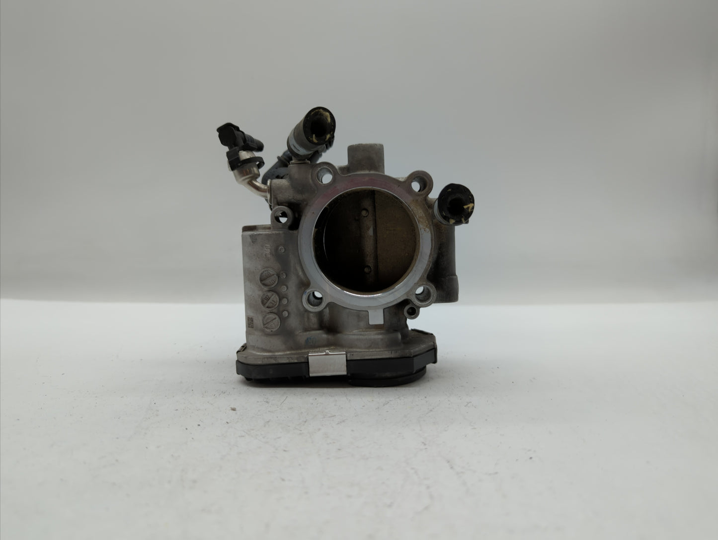 2011-2016 Chevrolet Cruze Throttle Body P/N:55577375 55561495 Fits Fits 2009 2010 2011 2012 2013 2014 2015 2016 2017 2018 OE