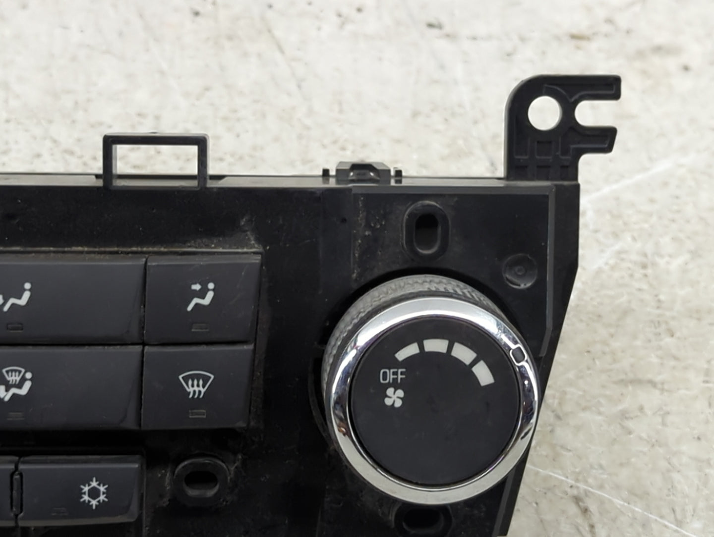 2011-2012 Chevrolet Cruze Climate Control Module Temperature AC/Heater Replacement P/N:96983927 Fits Fits 2011 2012 OEM Used
