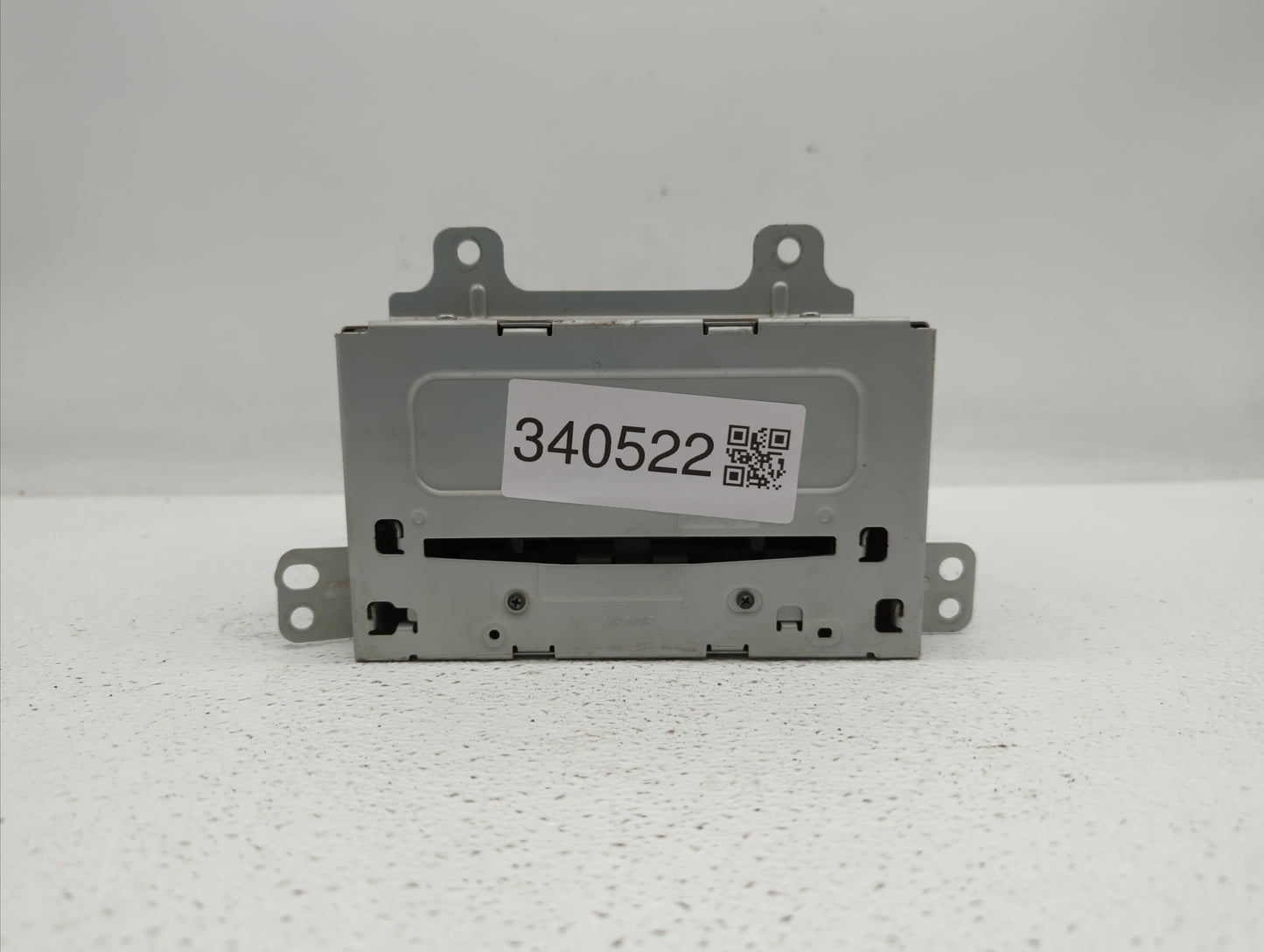 2011-2012 Chevrolet Cruze Radio AM FM Cd Player Receiver Replacement P/N:20983517 20907419, 22870782 Fits Fits 2010 2011 201