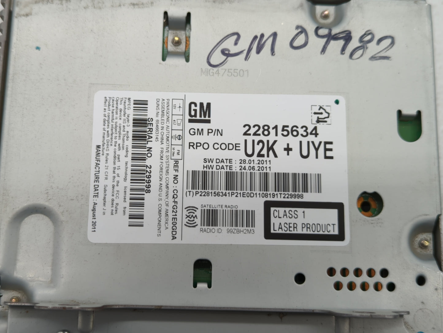 2012-2012 Chevrolet Cruze Am Fm Cd Player Radio Receiver - Oemusedautoparts1.com