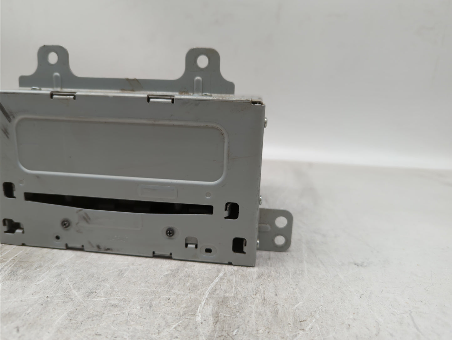 2012 Chevrolet Cruze Radio AM FM Cd Player Receiver Replacement P/N:95914367 22870782, 22815634 Fits OEM Used Auto Parts - O
