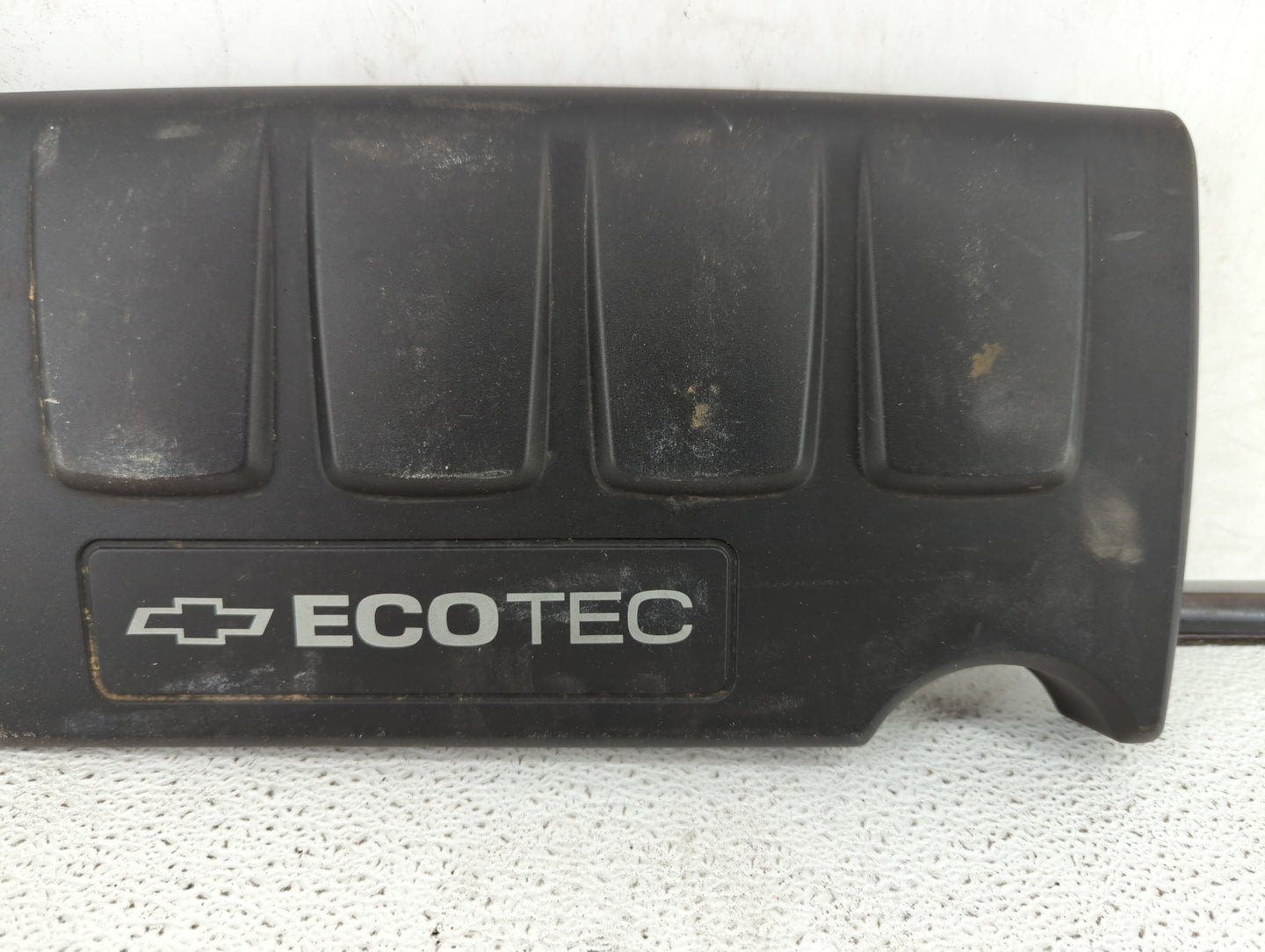2012 Chevrolet Cruze Engine Cover - Oemusedautoparts1.com