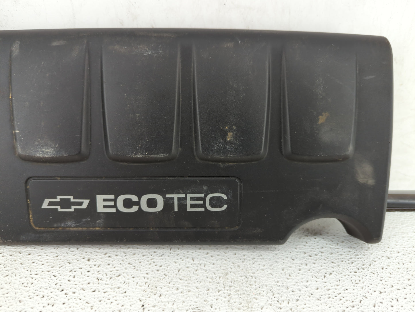 2012 Chevrolet Cruze Engine Cover - Oemusedautoparts1.com