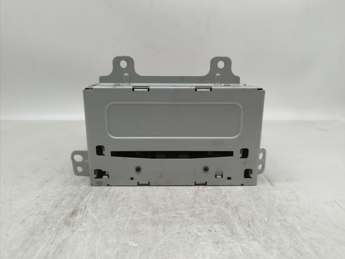2012 Chevrolet Cruze Radio AM FM Cd Player Receiver Replacement P/N:22870782 Fits OEM Used Auto Parts - Oemusedautoparts1.co