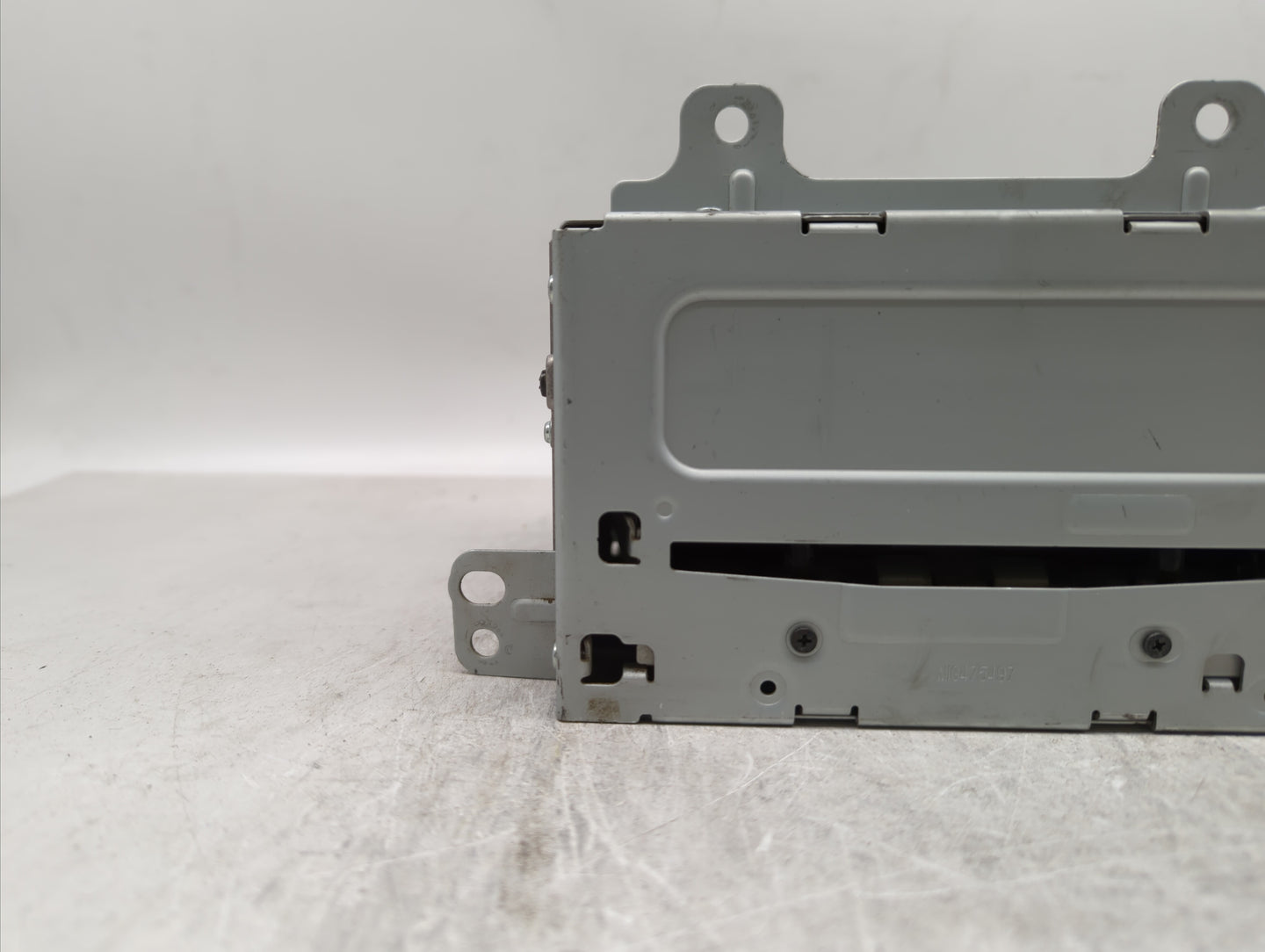 2012 Chevrolet Cruze Radio AM FM Cd Player Receiver Replacement P/N:22870782 Fits OEM Used Auto Parts - Oemusedautoparts1.co