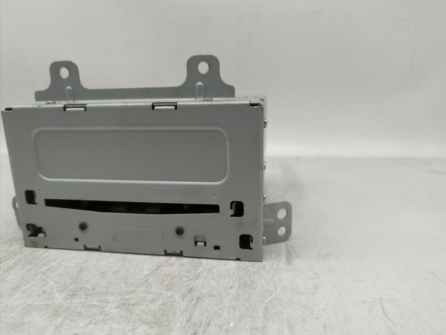 2012 Chevrolet Cruze Radio AM FM Cd Player Receiver Replacement P/N:22870782 Fits OEM Used Auto Parts - Oemusedautoparts1.co