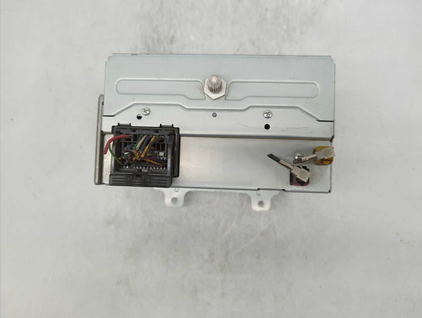 2012 Chevrolet Cruze Radio AM FM Cd Player Receiver Replacement P/N:22870782 Fits OEM Used Auto Parts - Oemusedautoparts1.co
