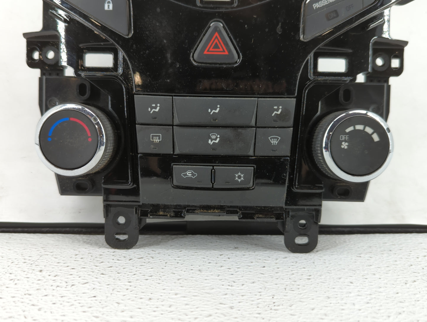 2011-2012 Chevrolet Cruze Climate Control Module Temperature AC/Heater Replacement P/N:96983927 95017054 Fits Fits 2011 2012