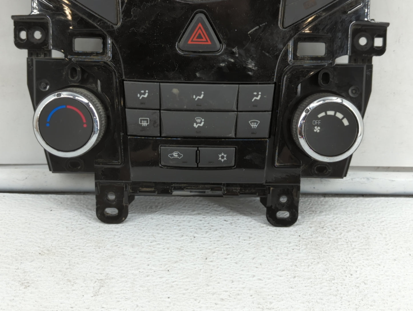 2011-2012 Chevrolet Cruze Climate Control Module Temperature AC/Heater Replacement P/N:96983927 95017054 Fits Fits 2011 2012
