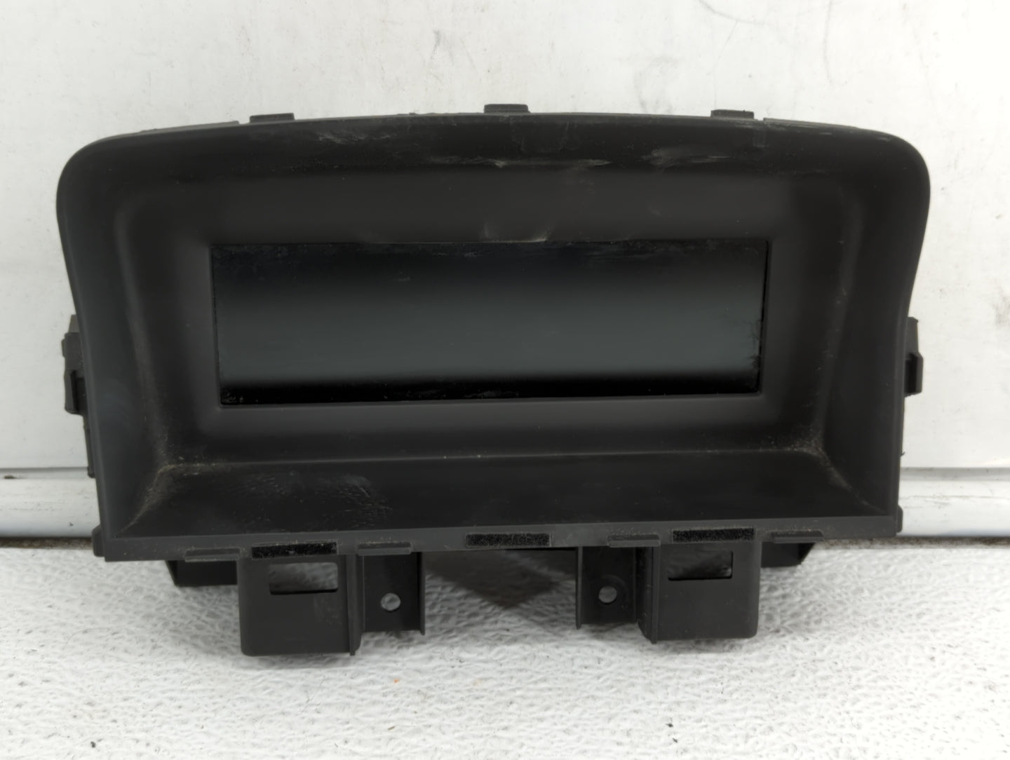 2011-2016 Chevrolet Cruze Information Display Screen - Oemusedautoparts1.com