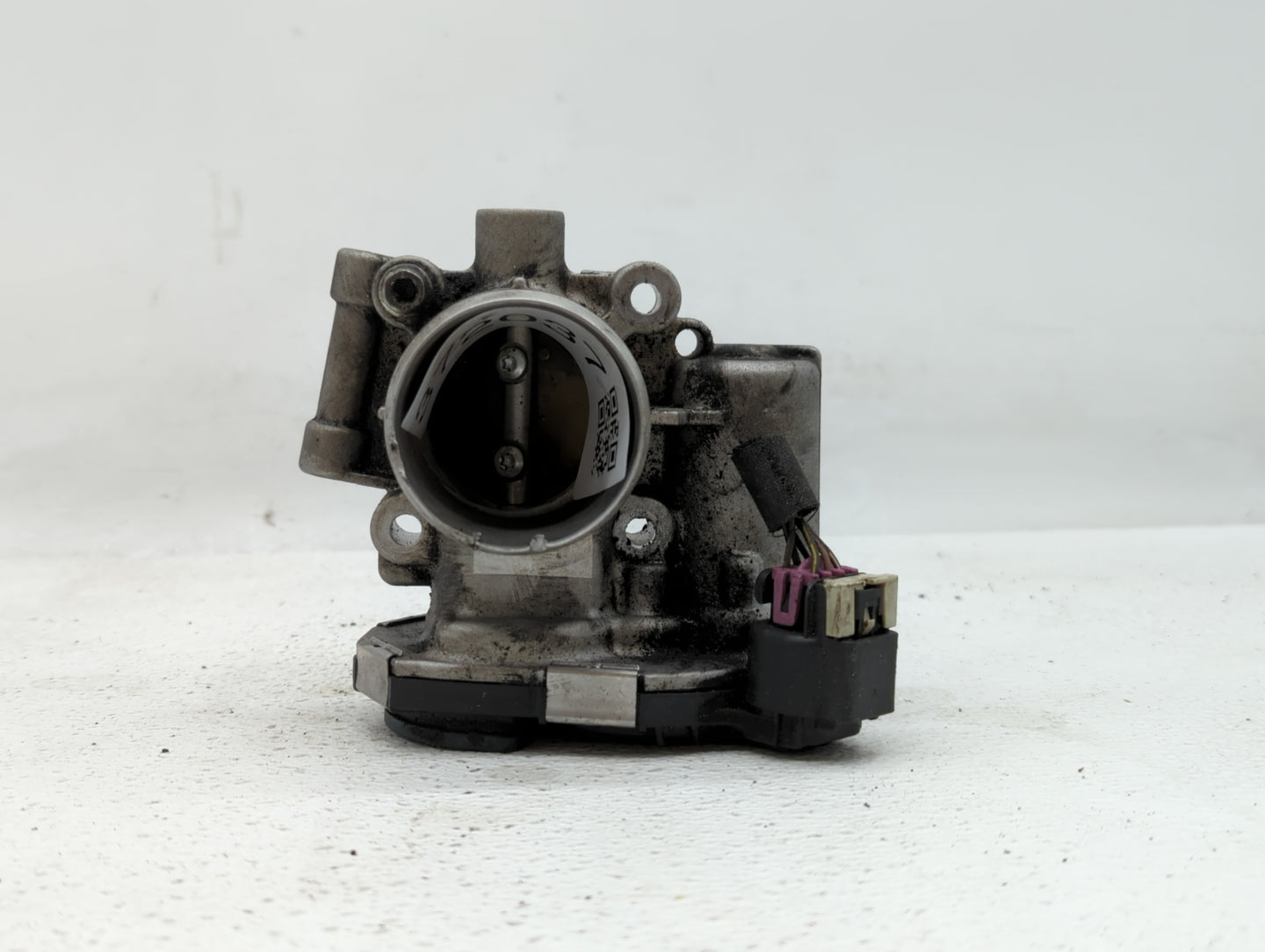2011-2016 Chevrolet Cruze Throttle Body P/N:55581662 12644239AA, 55565489 Fits Fits 2011 2012 2013 2014 2015 2016 2017 2018 