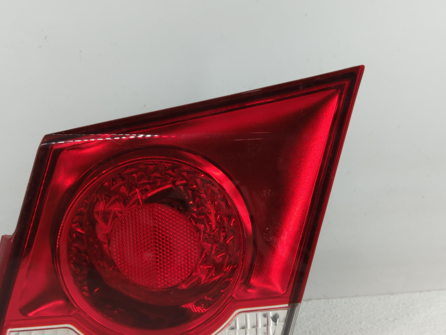 2011-2016 Chevrolet Cruze Tail Light Assembly Passenger Right OEM Fits Fits 2011 2012 2013 2014 2015 2016 OEM Used Auto Part