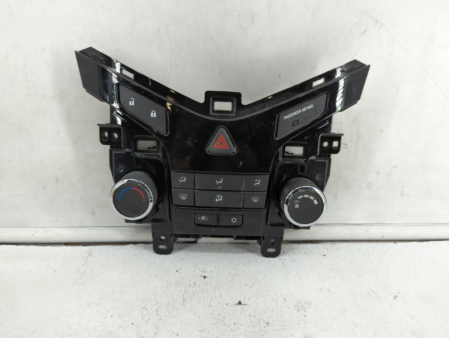 2011-2012 Chevrolet Cruze Climate Control Module Temperature AC/Heater Replacement P/N:96983927 95017054 Fits Fits 2011 2012