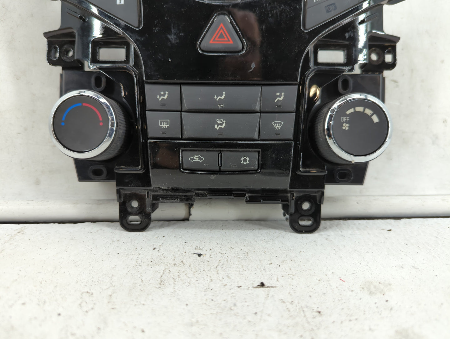 2011-2012 Chevrolet Cruze Climate Control Module Temperature AC/Heater Replacement P/N:96983927 95017054 Fits Fits 2011 2012