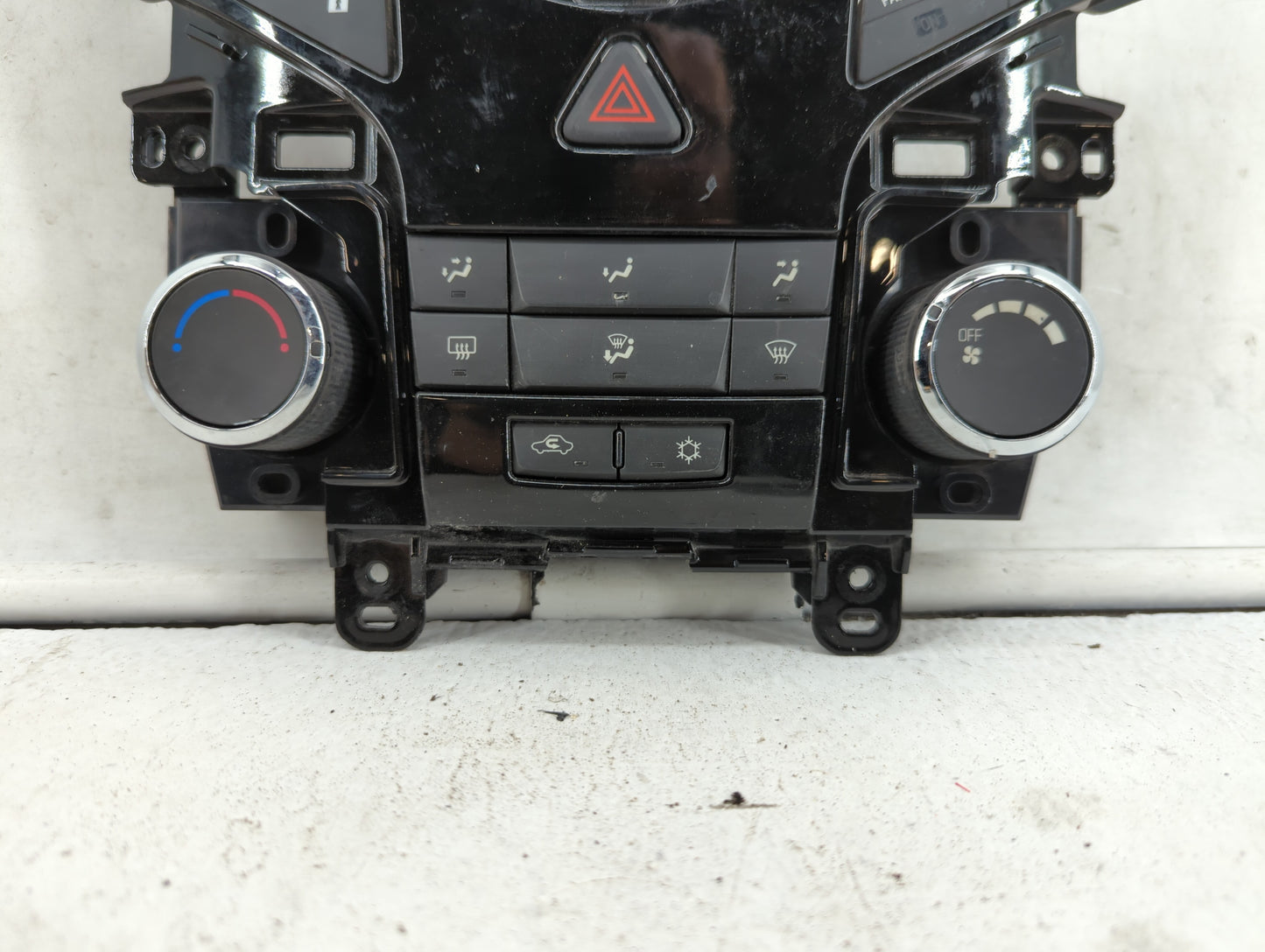 2011-2012 Chevrolet Cruze Climate Control Module Temperature AC/Heater Replacement P/N:96983927 95017054 Fits Fits 2011 2012