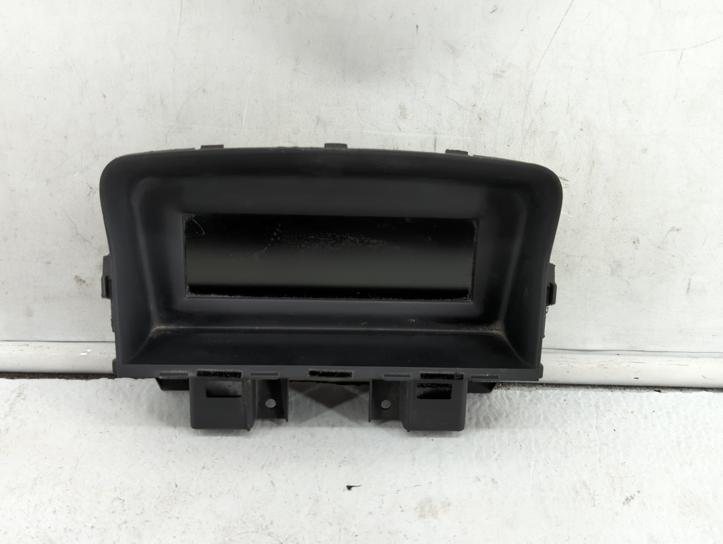 2011-2016 Chevrolet Cruze Information Display Screen - Oemusedautoparts1.com
