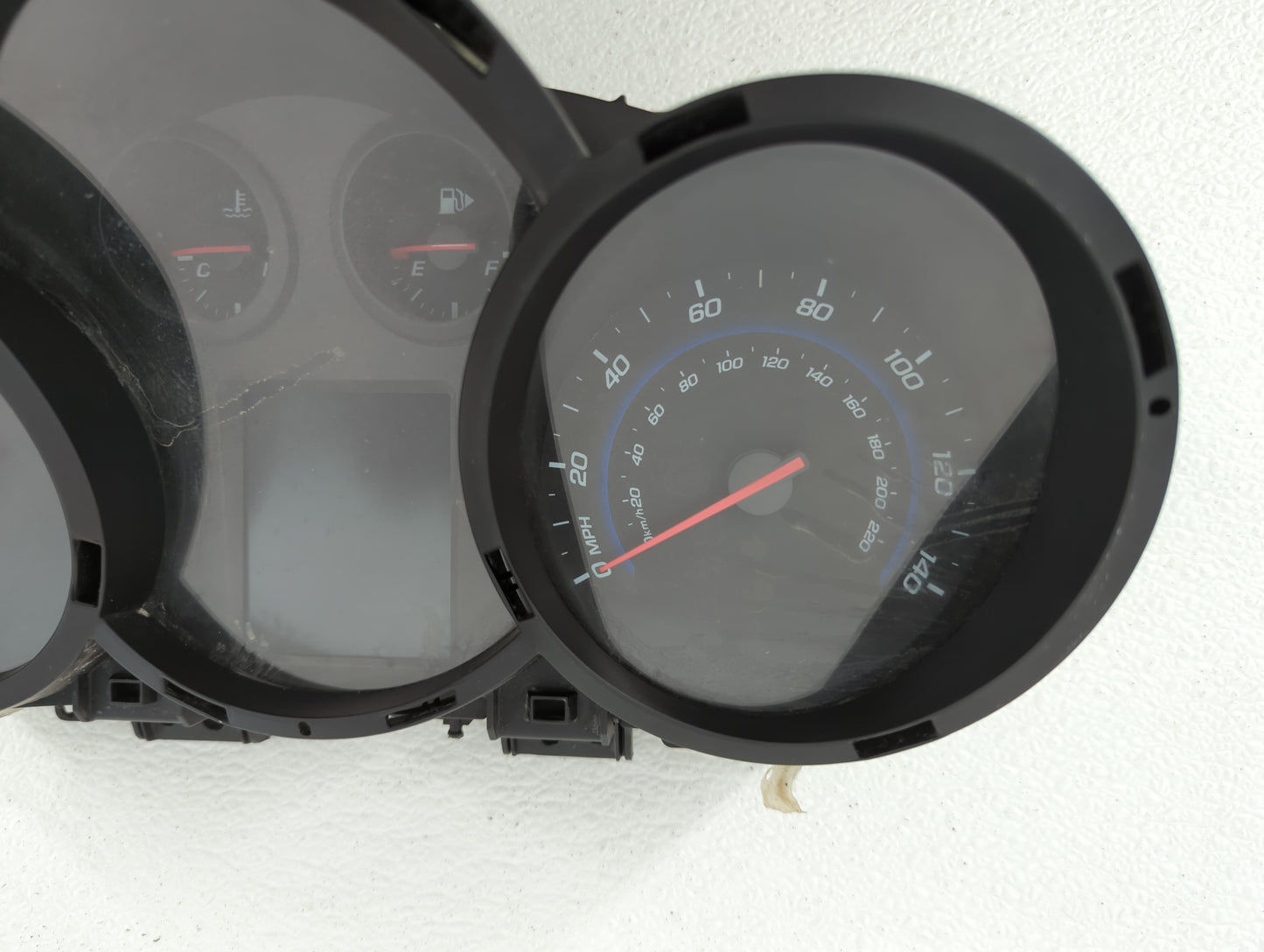 2011 Chevrolet Cruze Instrument Cluster Speedometer Gauges P/N:95487986 95018203, 95235826, 95216802, 95235824, 811511914 Fi