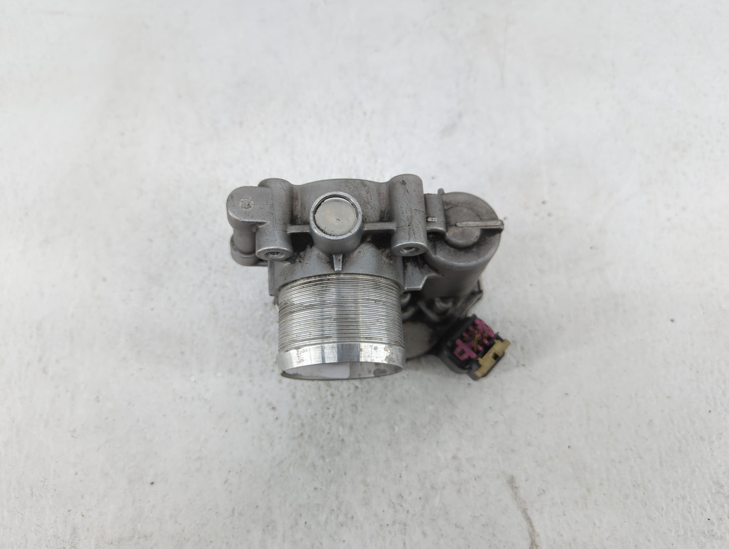 2011-2016 Chevrolet Cruze Throttle Body P/N:55581662 55565489 Fits Fits 2011 2012 2013 2014 2015 2016 2017 2018 2019 OEM Use