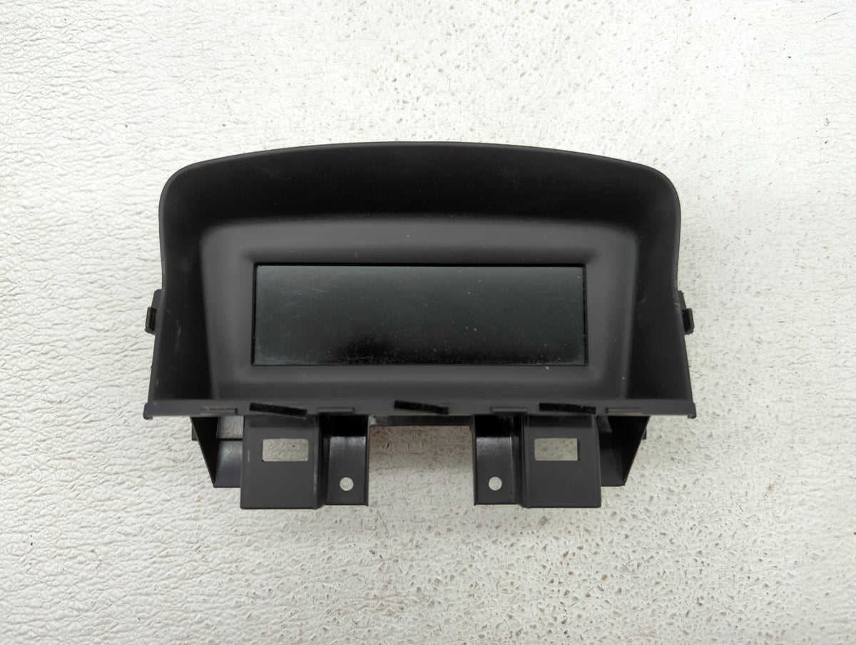 2011-2016 Chevrolet Cruze Information Radio Display Screen 406370 - Oemusedautoparts1.com