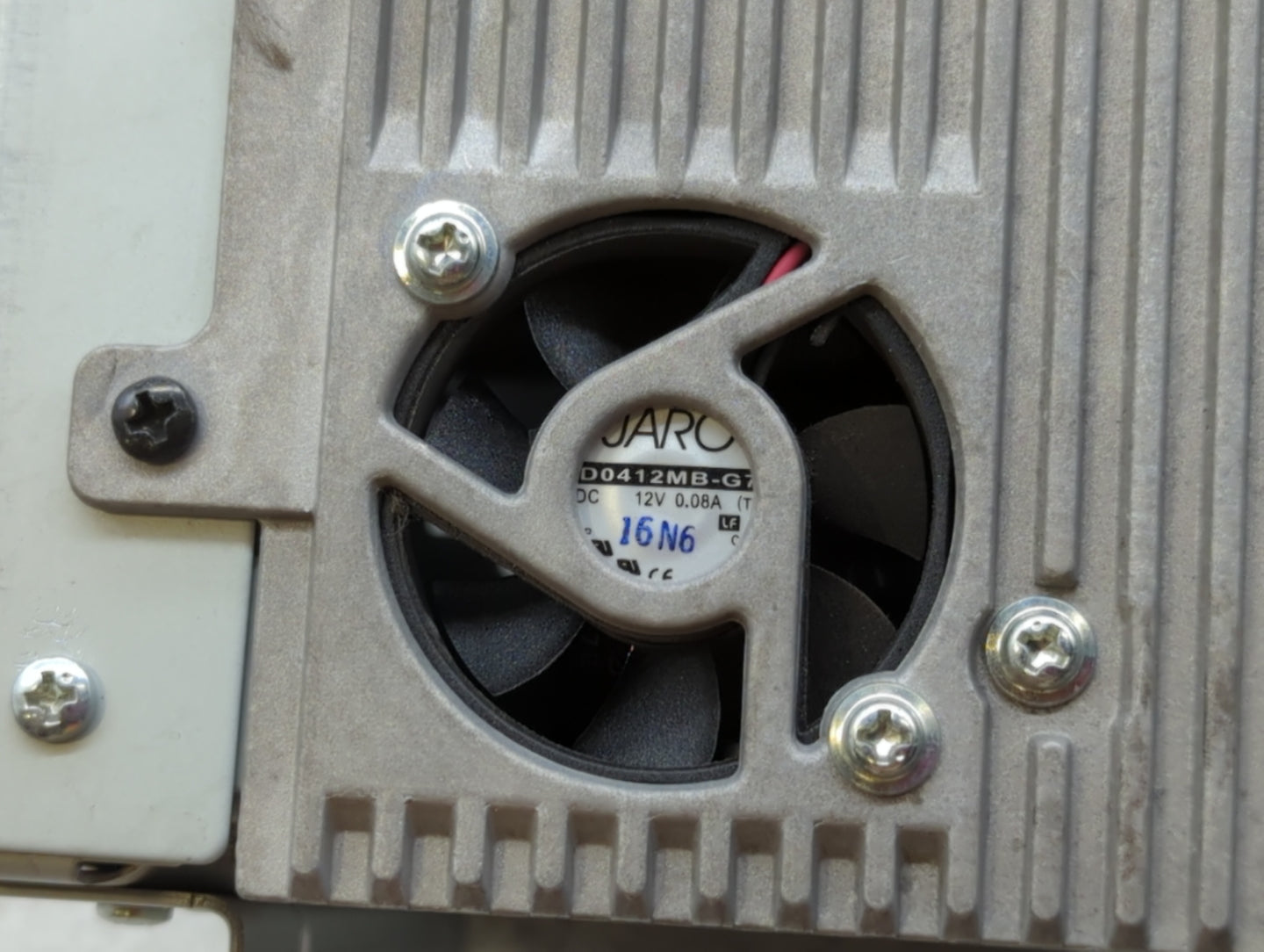 2012-2012 Chevrolet Cruze Am Fm Cd Player Radio Receiver - Oemusedautoparts1.com