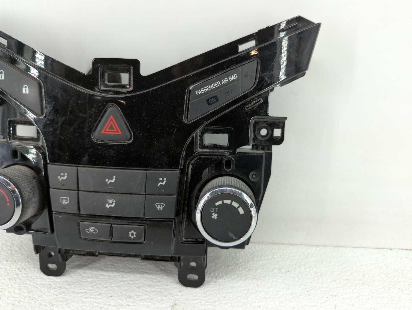 2011-2012 Chevrolet Cruze Climate Control Module Temperature AC/Heater Replacement P/N:96983927 95017054 Fits Fits 2011 2012