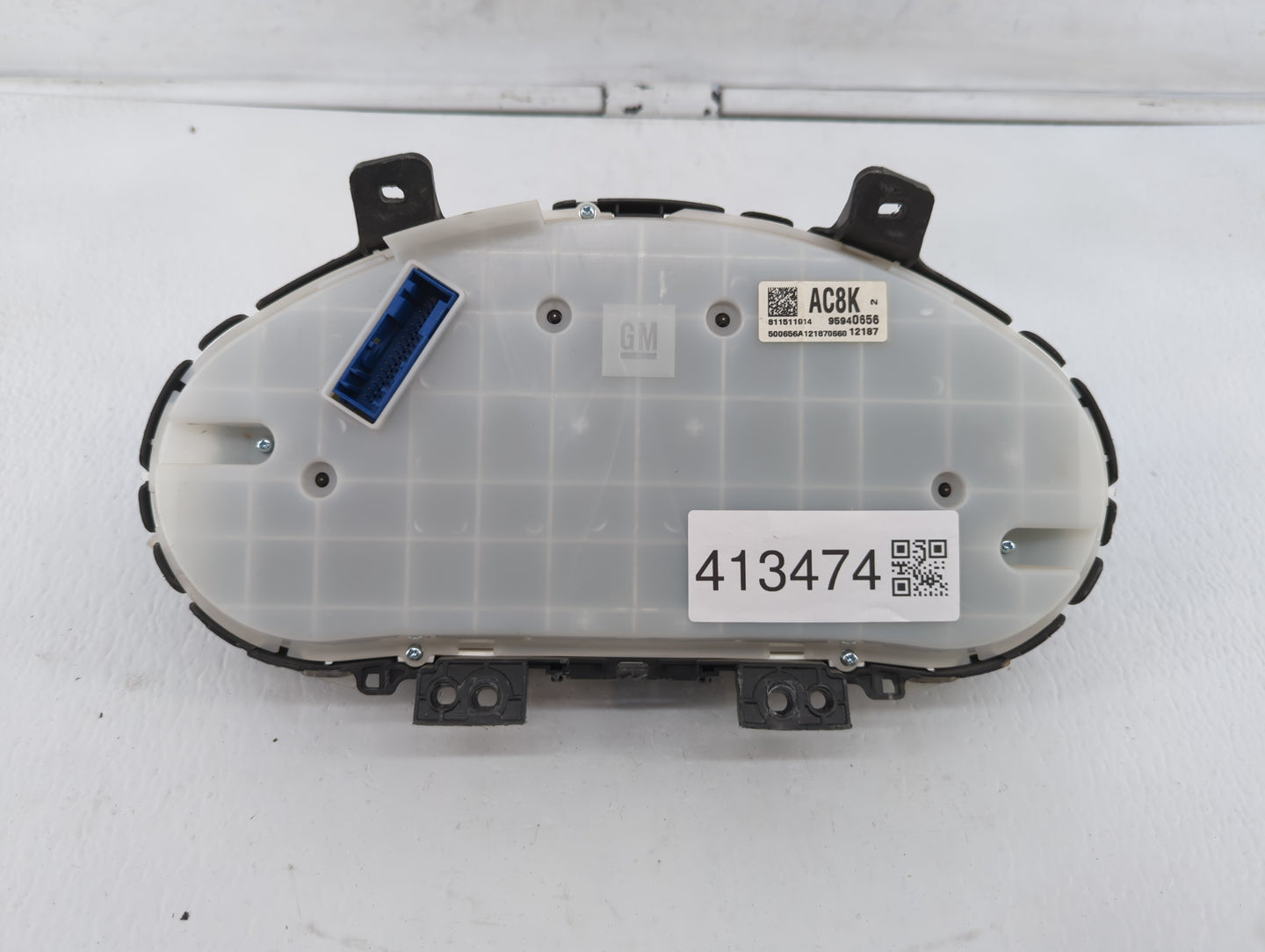 2012 Chevrolet Cruze Instrument Cluster Speedometer Gauges P/N:95940656 95487986 Fits OEM Used Auto Parts - Oemusedautoparts