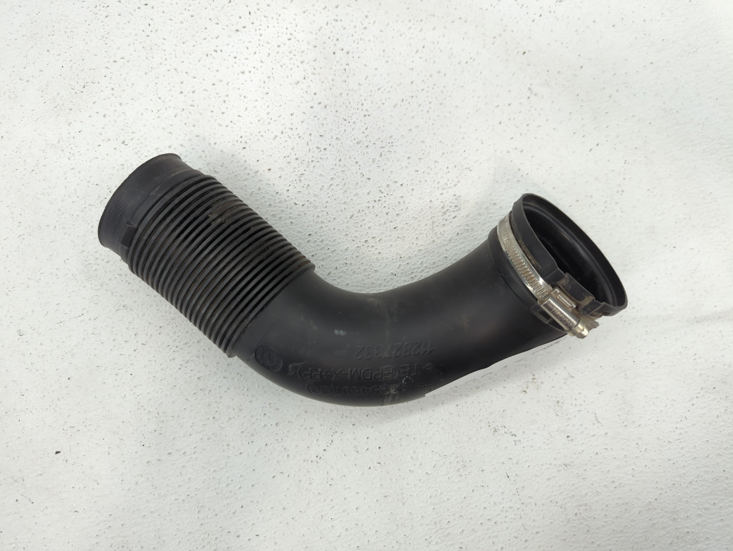 2012 Chevrolet Cruze Air Cleaner Intake Duct Hose Tube - Oemusedautoparts1.com