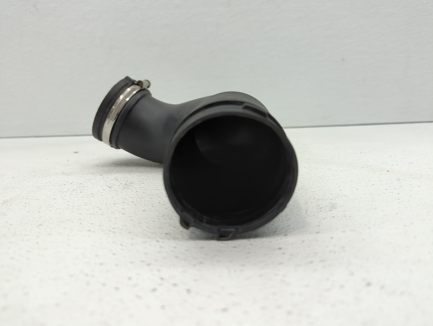 2012 Chevrolet Cruze Air Cleaner Intake Duct Hose Tube - Oemusedautoparts1.com