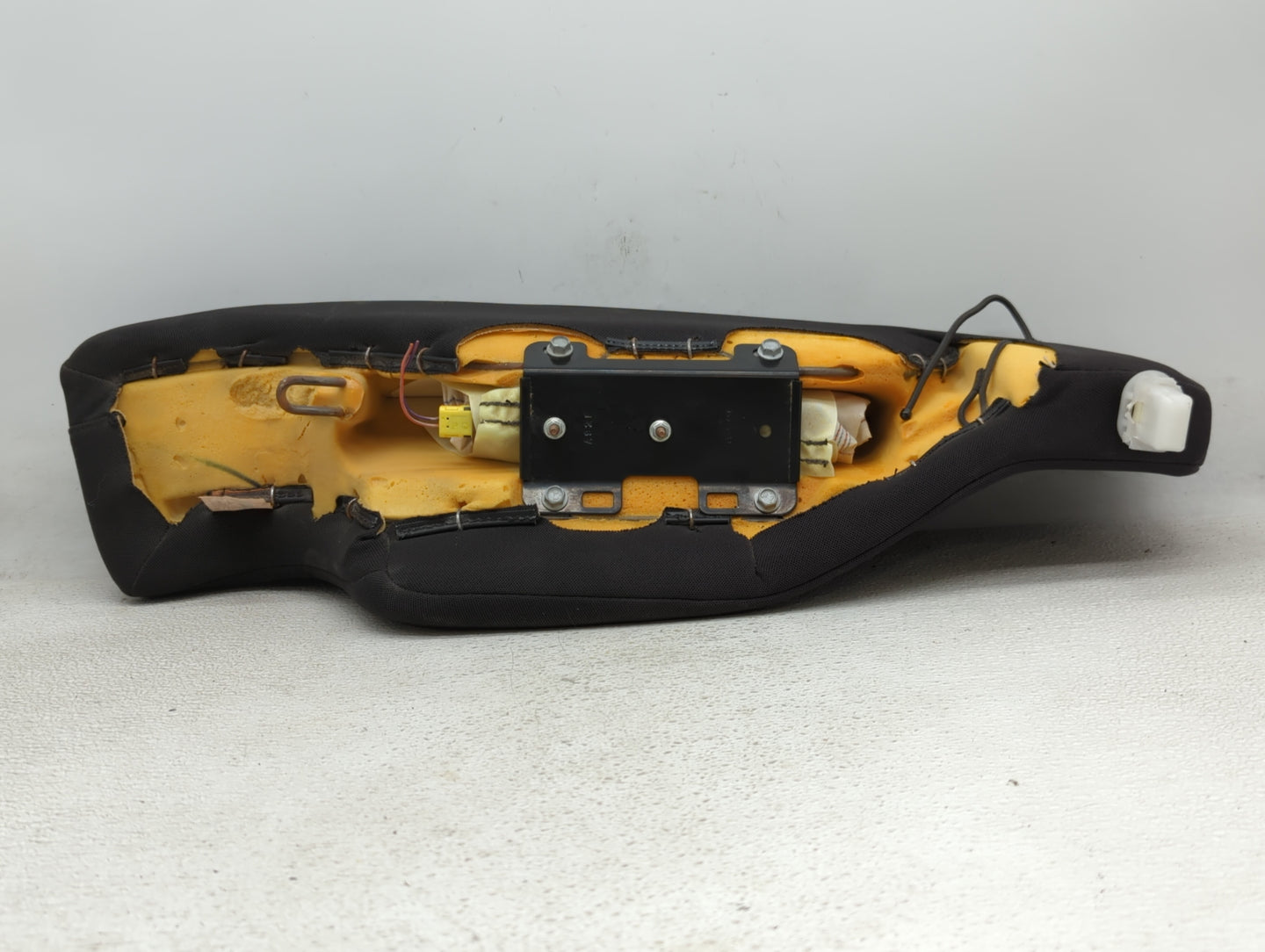 2011-2016 Chevrolet Cruze Air Bag Driver Left Knee Oem - Oemusedautoparts1.com