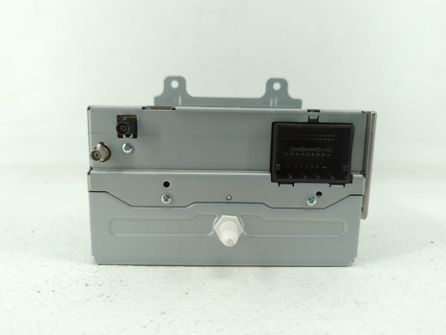 2012 Chevrolet Cruze Radio AM FM Cd Player Receiver Replacement P/N:22870782 22815635 Fits OEM Used Auto Parts - Oemusedauto