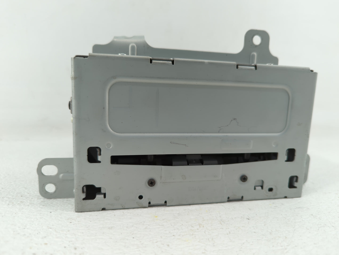 2012 Chevrolet Cruze Radio AM FM Cd Player Receiver Replacement P/N:22870782 22815634 Fits OEM Used Auto Parts - Oemusedauto