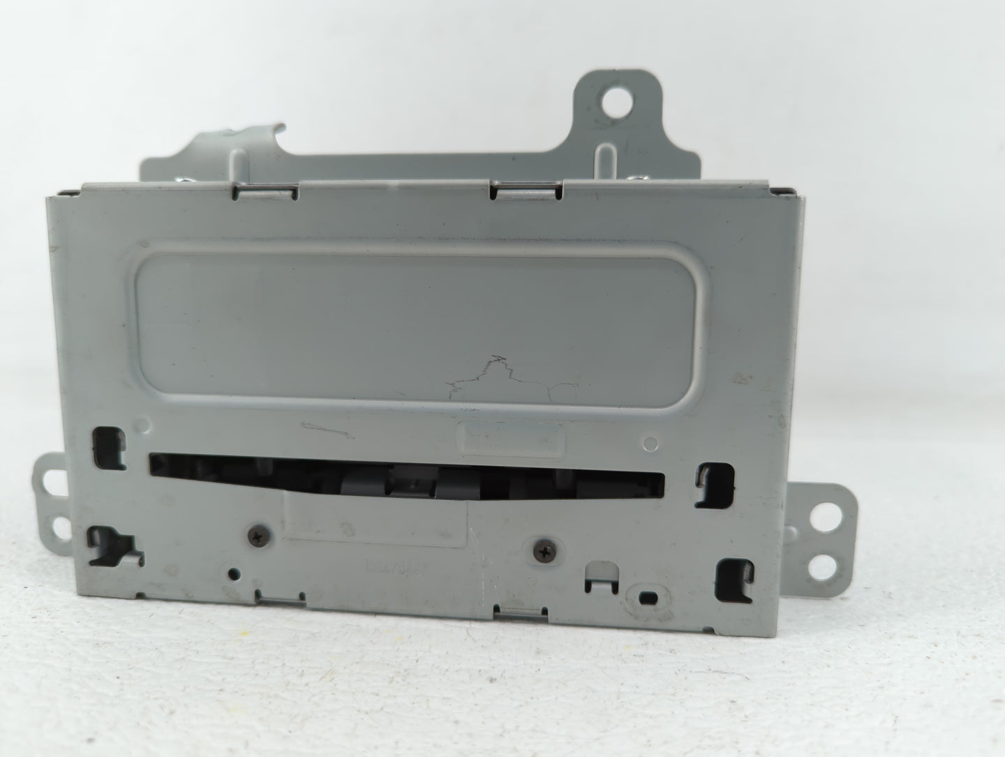 2012 Chevrolet Cruze Radio AM FM Cd Player Receiver Replacement P/N:22870782 22815634 Fits OEM Used Auto Parts - Oemusedauto