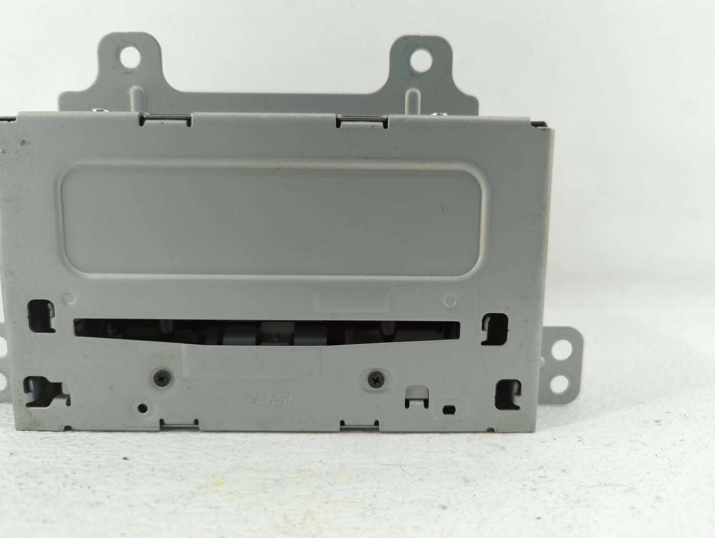 2012 Chevrolet Cruze Radio AM FM Cd Player Receiver Replacement P/N:22870782 22815634 Fits OEM Used Auto Parts - Oemusedauto