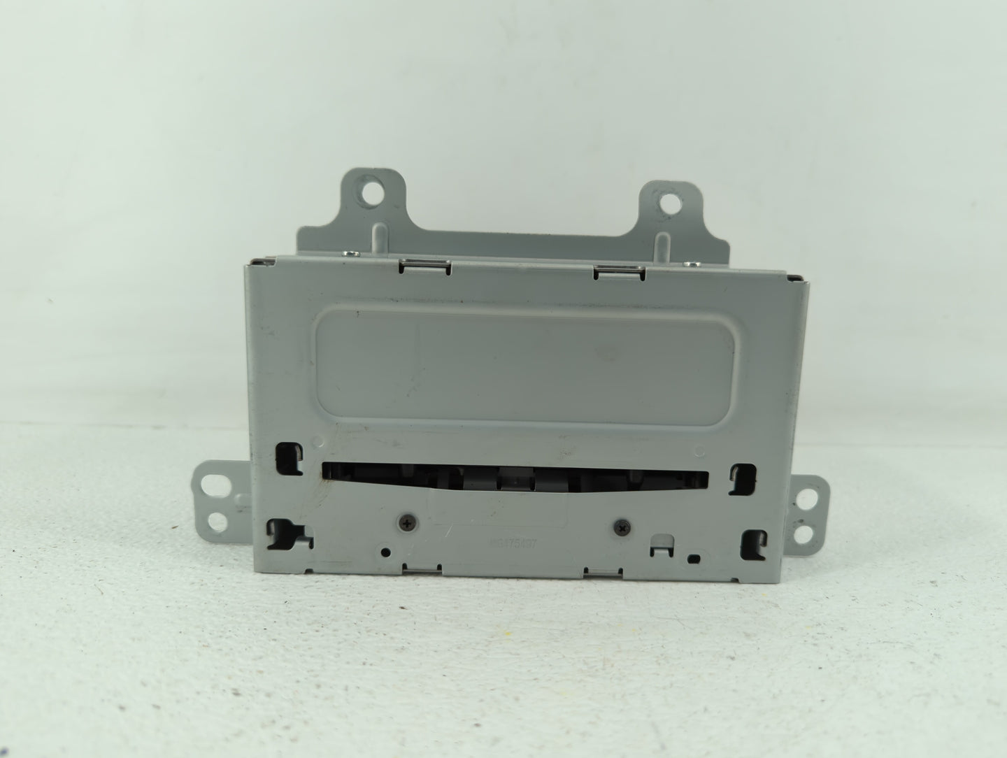 2012 Chevrolet Cruze Radio AM FM Cd Player Receiver Replacement P/N:95914367 22870782, 22815634 Fits OEM Used Auto Parts - O