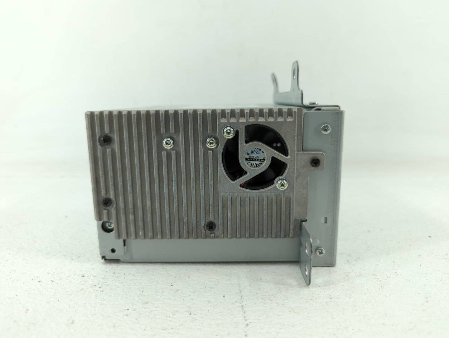 2012 Chevrolet Cruze Radio AM FM Cd Player Receiver Replacement P/N:95914367 22870782, 22815634 Fits OEM Used Auto Parts - O