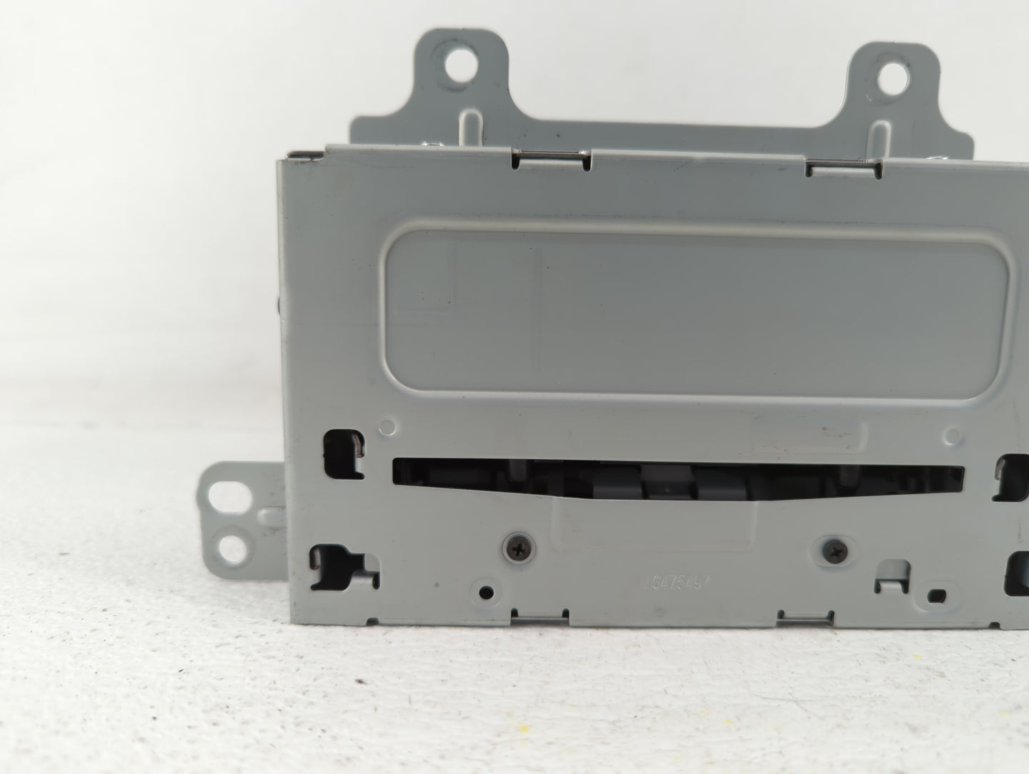 2012 Chevrolet Cruze Radio AM FM Cd Player Receiver Replacement P/N:22870782 Fits OEM Used Auto Parts - Oemusedautoparts1.co