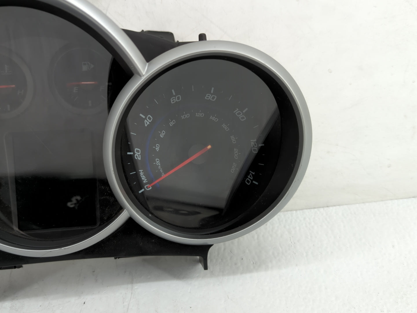 2012 Chevrolet Cruze Instrument Cluster Speedometer Gauges P/N:95940656 95487986 Fits OEM Used Auto Parts - Oemusedautoparts