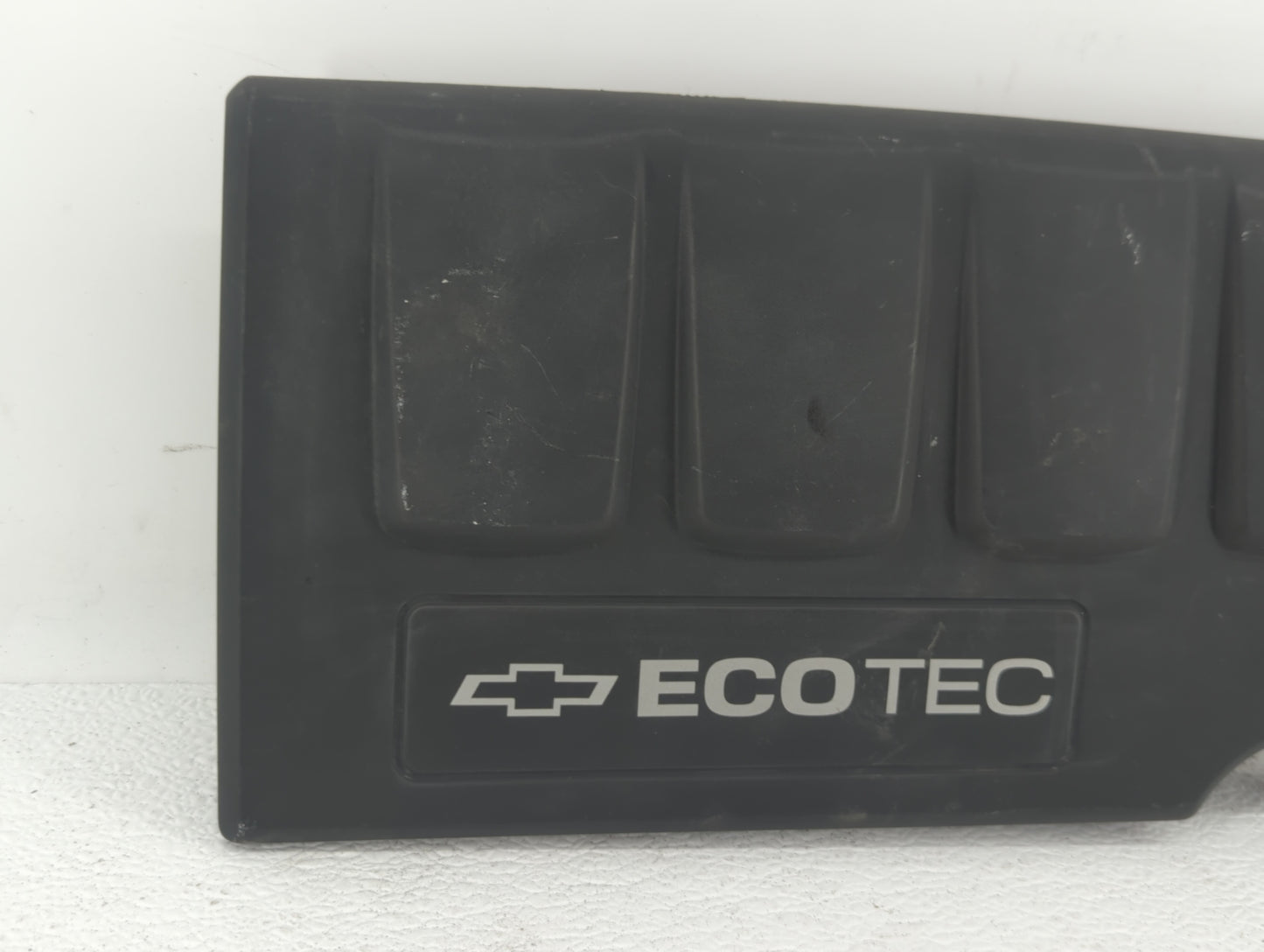 2012 Chevrolet Cruze Engine Cover - Oemusedautoparts1.com