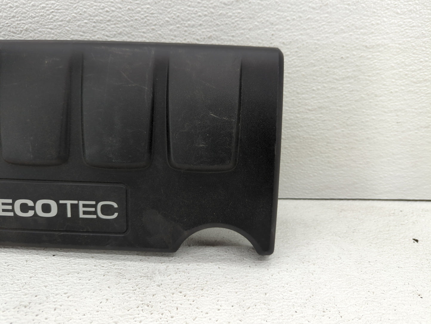 2012 Chevrolet Cruze Engine Cover - Oemusedautoparts1.com