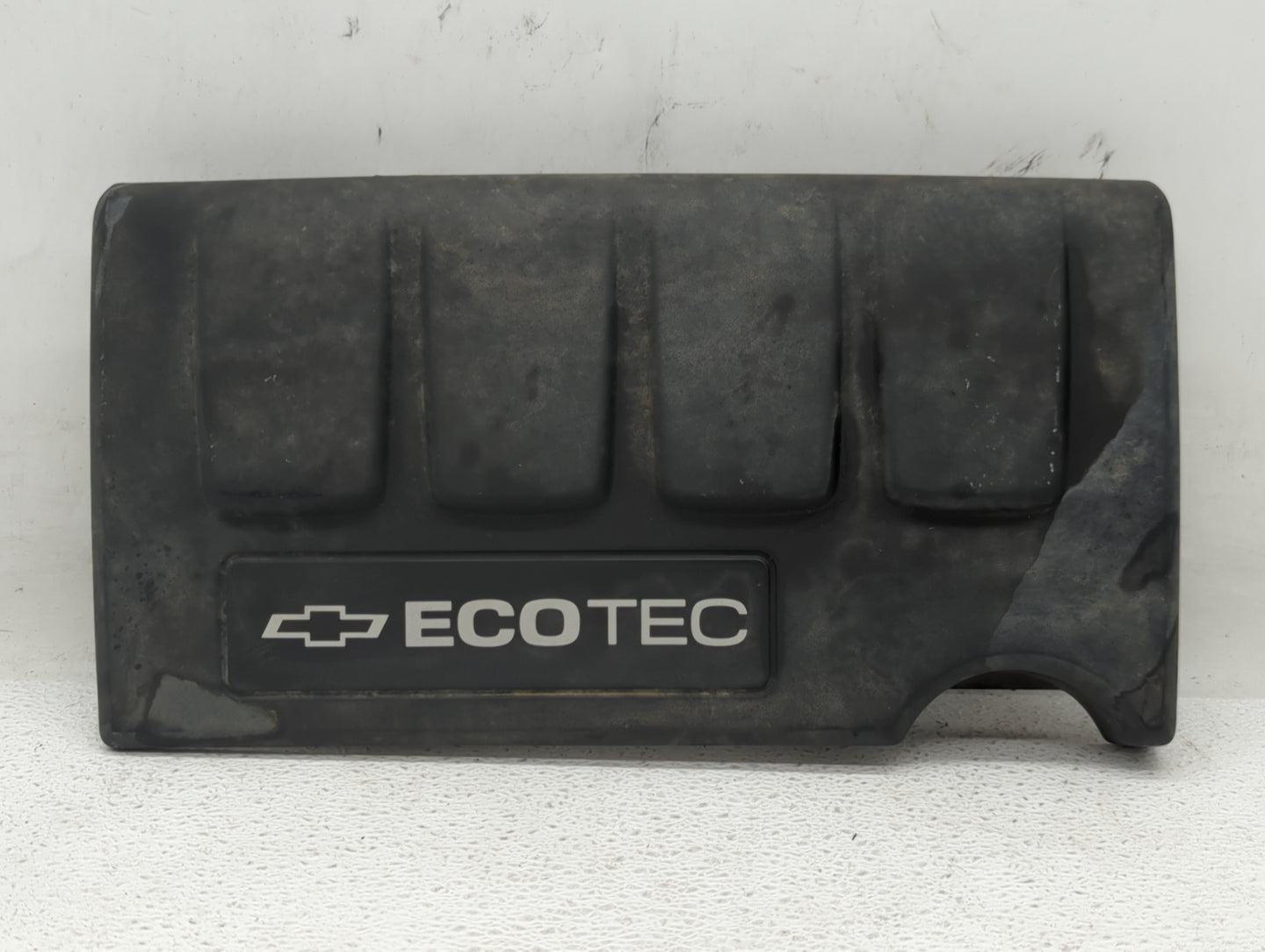 2012 Chevrolet Cruze Engine Cover - Oemusedautoparts1.com