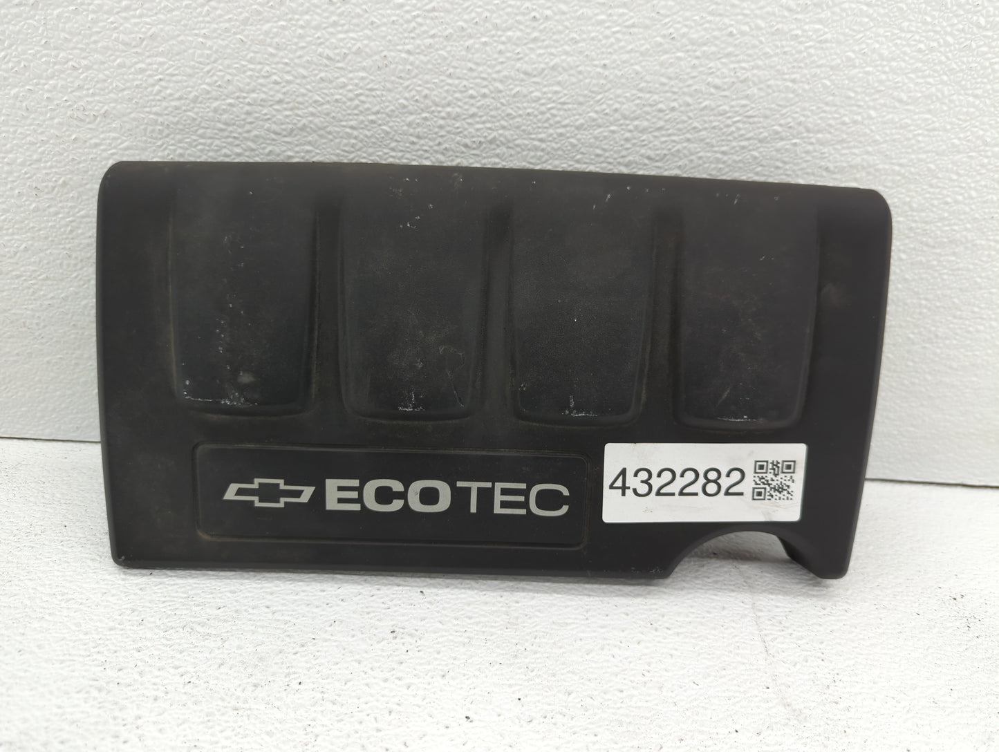 2012 Chevrolet Cruze Engine Cover - Oemusedautoparts1.com