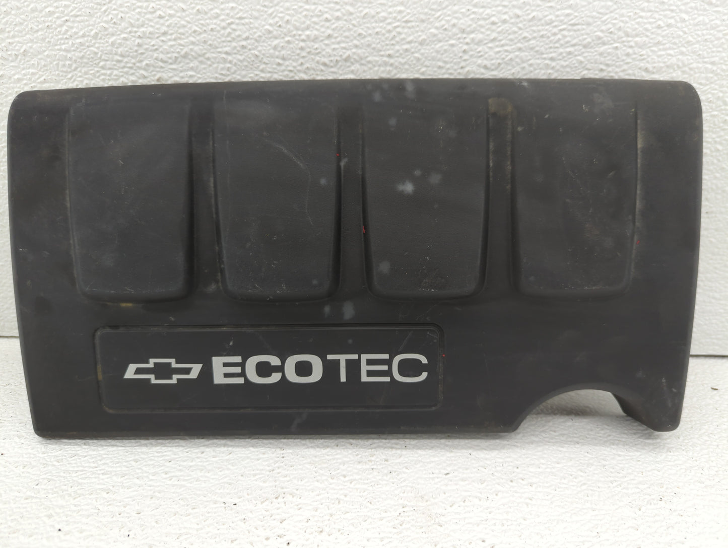 2012 Chevrolet Cruze Engine Cover - Oemusedautoparts1.com