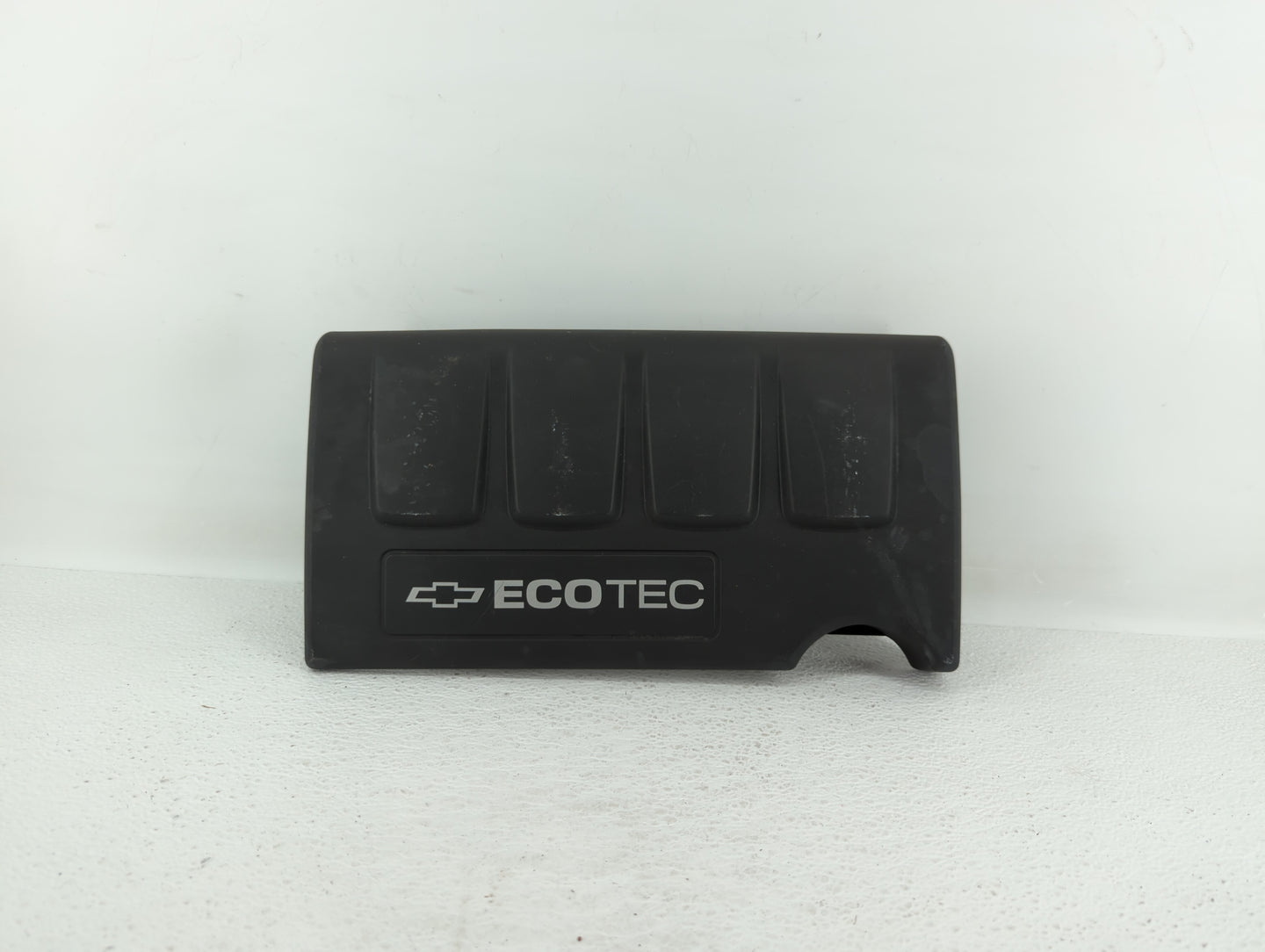 2012 Chevrolet Cruze Engine Cover - Oemusedautoparts1.com