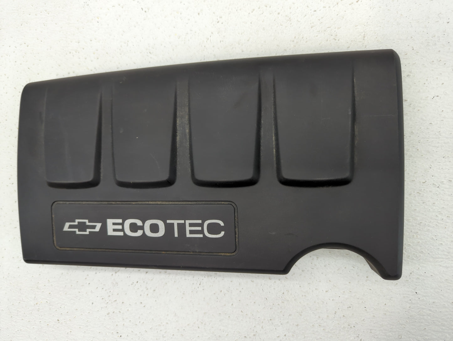 2012 Chevrolet Cruze Engine Cover - Oemusedautoparts1.com