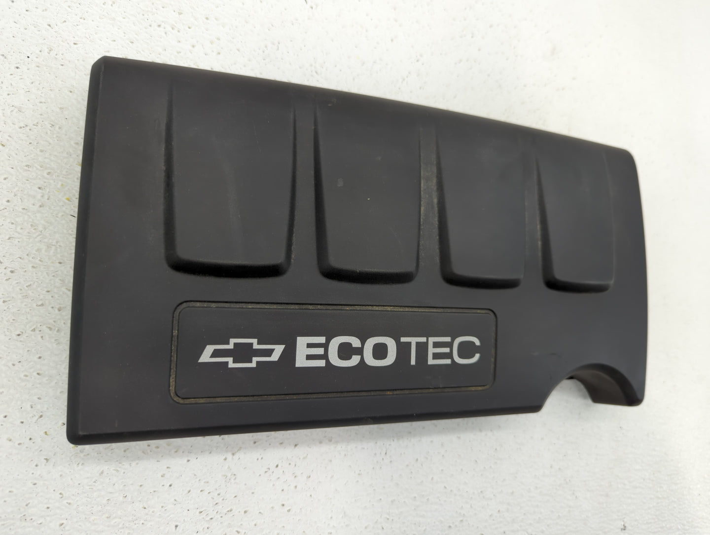 2012 Chevrolet Cruze Engine Cover - Oemusedautoparts1.com