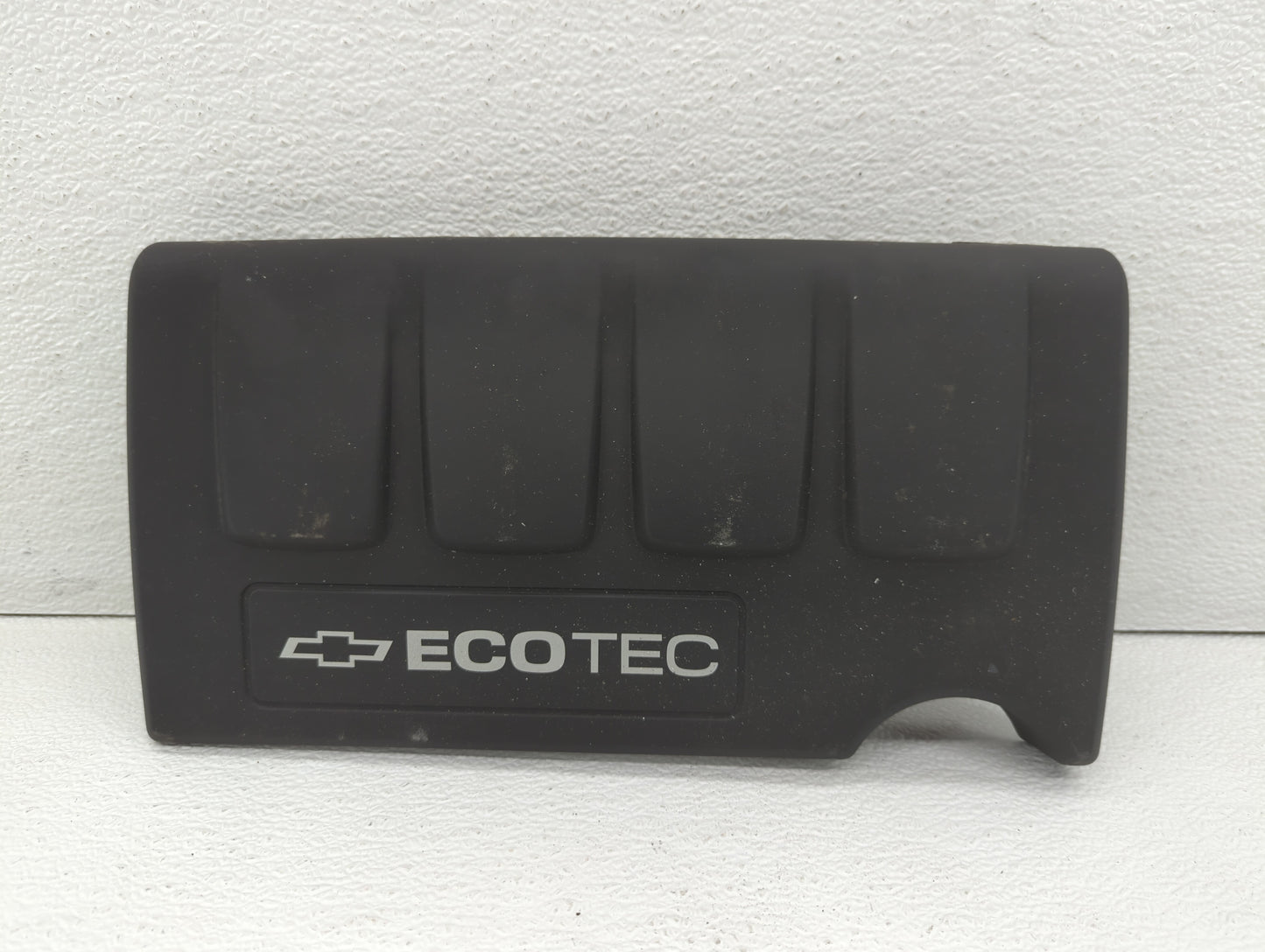 2012 Chevrolet Cruze Engine Cover - Oemusedautoparts1.com
