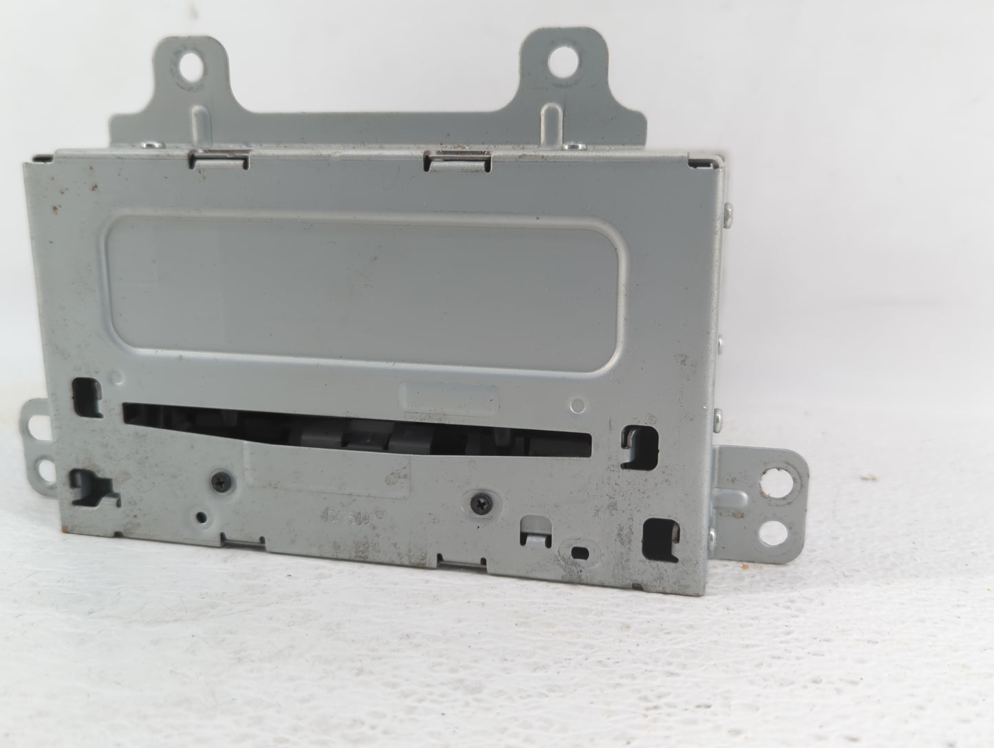 2011-2012 Chevrolet Cruze Am Fm Cd Player Radio Receiver - Oemusedautoparts1.com
